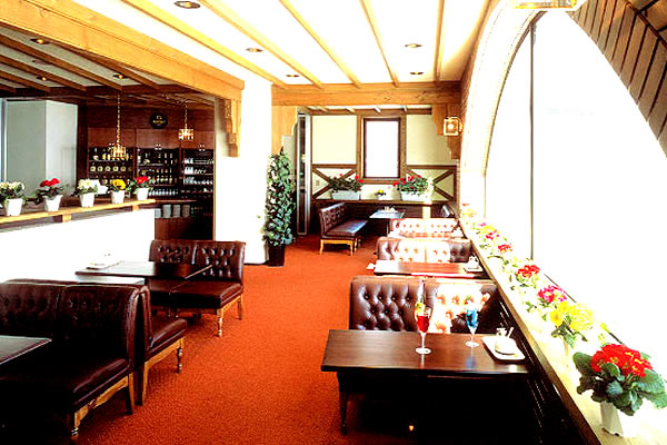 Dinning